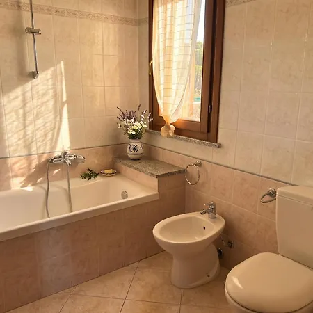 Villa Ulivo With Private Pool, Large Garden And Parking