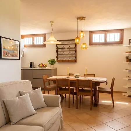 Ulivo With Private Pool, Large Garden And Parking *